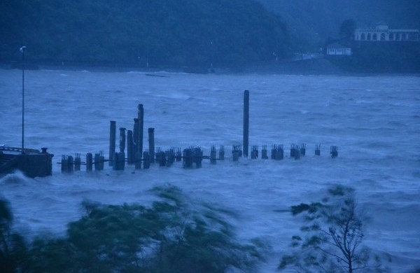 Durante a tempestade...